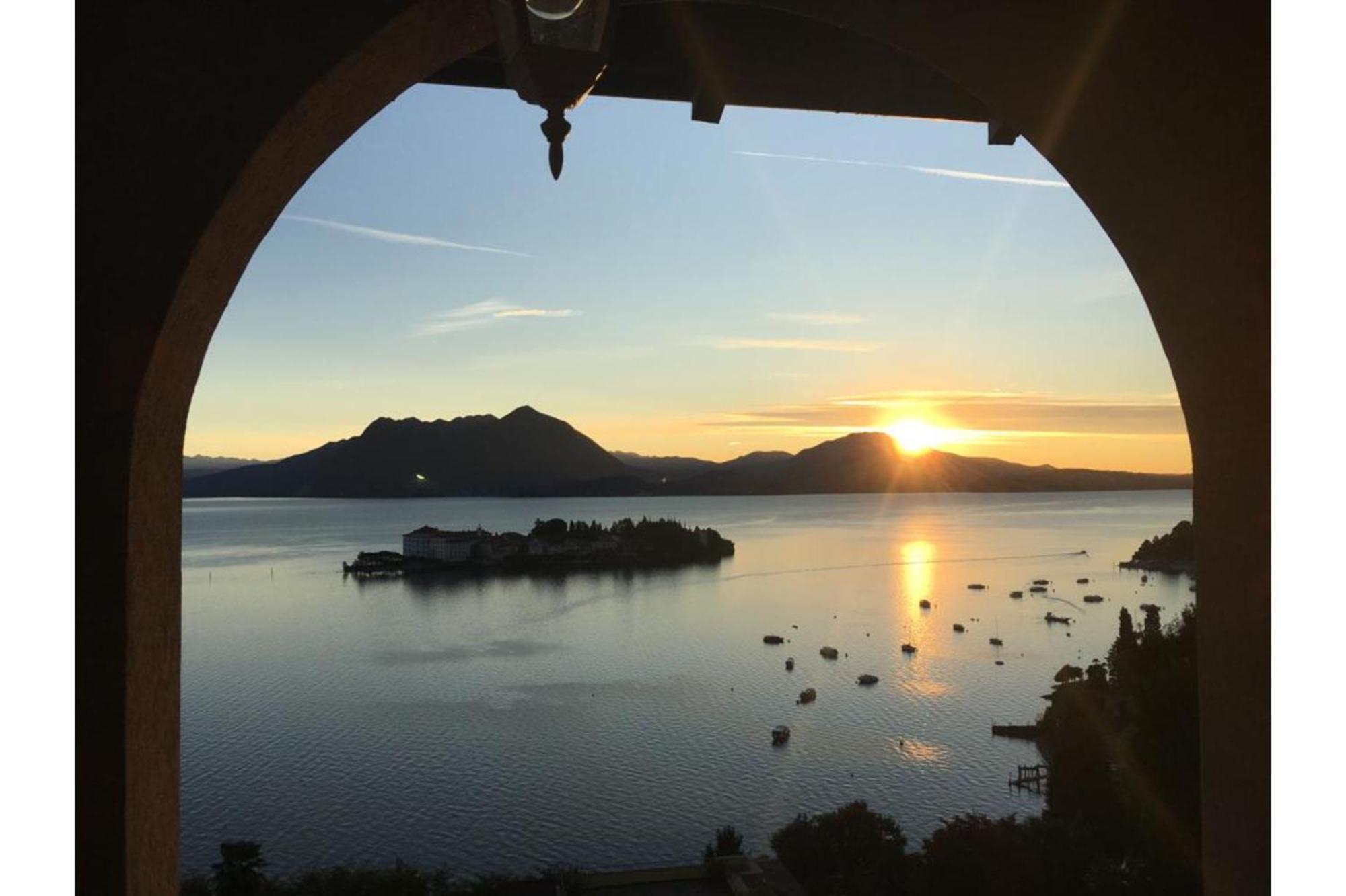 Pandora Lake View Stresa - Happy Rentals Eksteriør billede